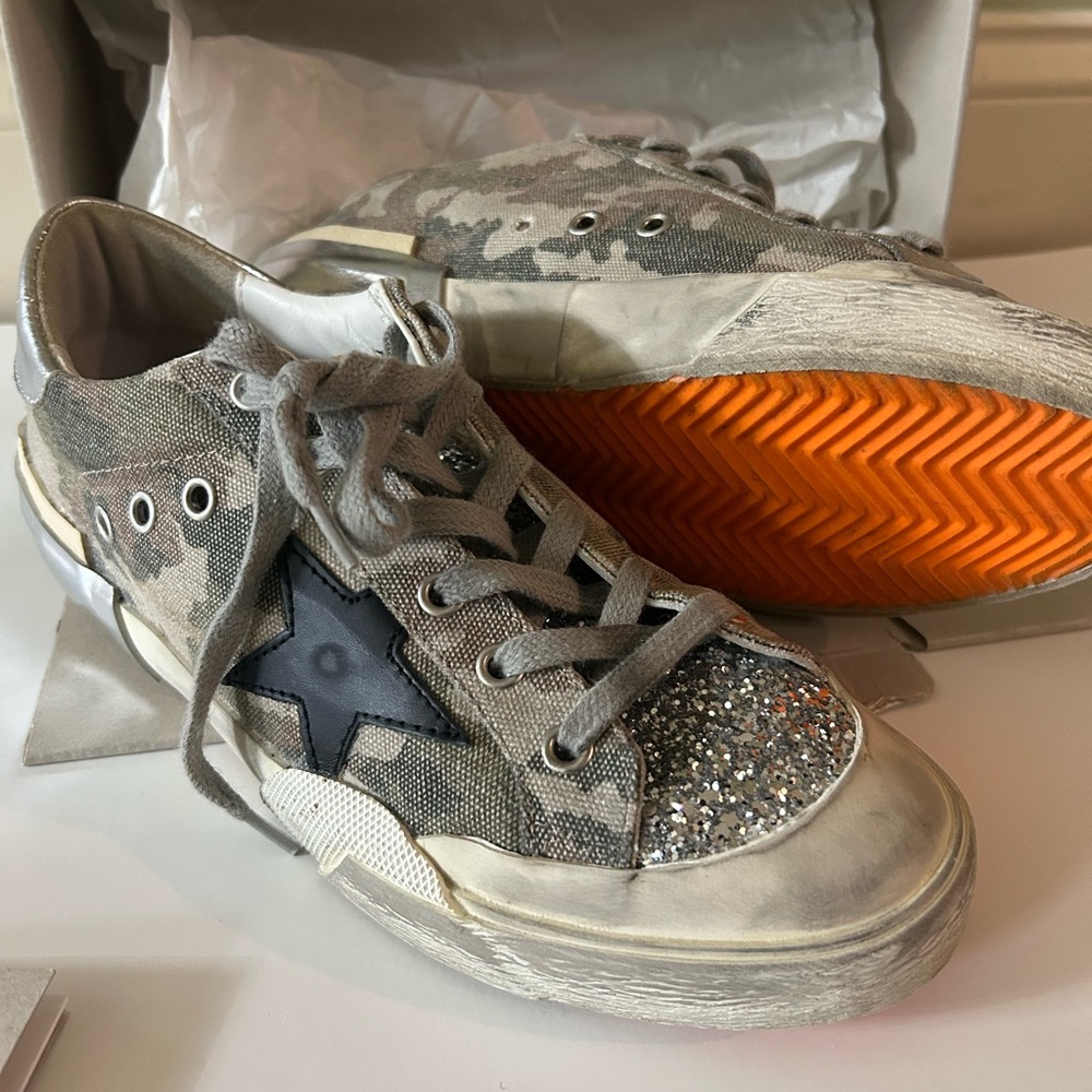 Golden Goose Camo Black Star 39 HTF Sneakers with Orange Soles!